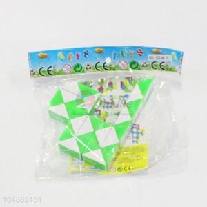 New Arrival Green and White Color Educational Speed Magic Cat Toys Twist Cube Puzzle Toys