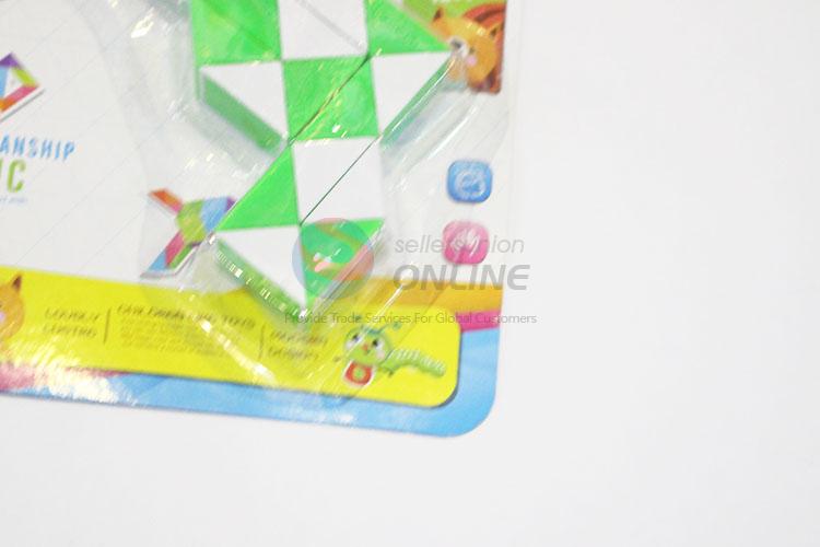 Normal Low Price Green and White Color Educational Speed AK47 Gun Shaped Toys Twist Cube Puzzle Toys