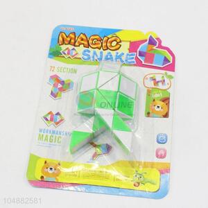 Simple Cute Green and White Color Cute Educational Speed Rocket Shaped Toys Twist Cube Puzzle Toys