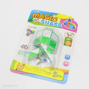 Simple Style Green and White Color Cute Educational Speed Rocket Shaped Toys Twist Cube Puzzle Toys