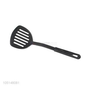 High quality promotional kitchen utensil slotted turner leakage shovel