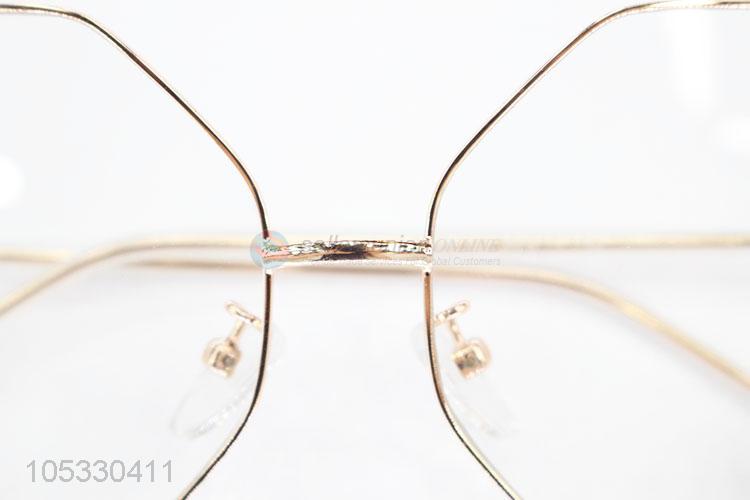 Promotional Low Price Vintage Myopia Glasses for Young Man