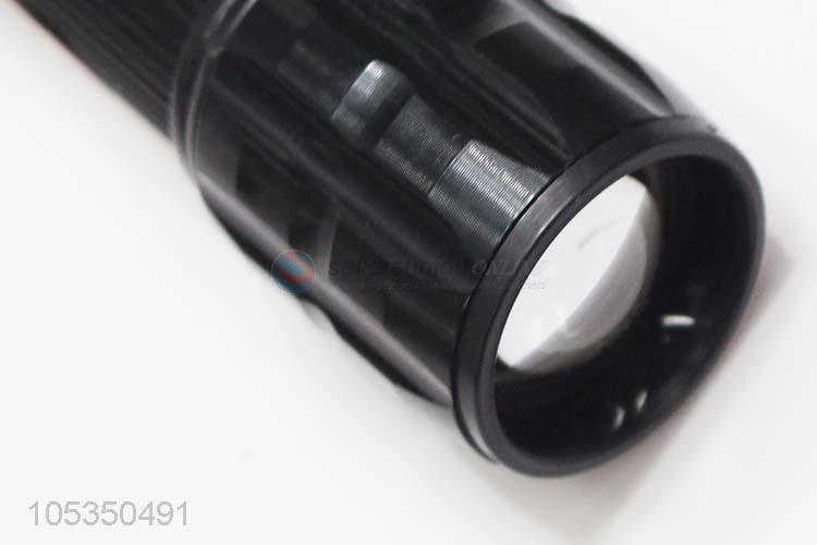 Factory Promotional Flashlight Night Walking Lightin Using 3pcs AAA Battery