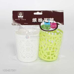 Hot selling round hollow-out plastic pen container stationery set