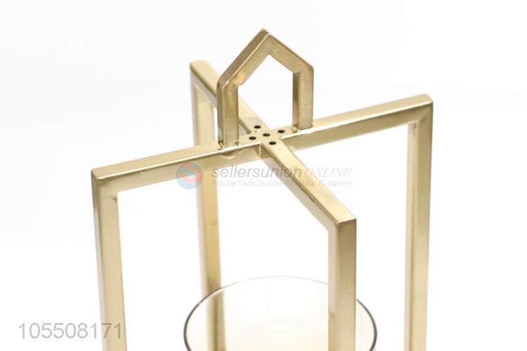 Factory sales modern indoor decor golden metal candle holder