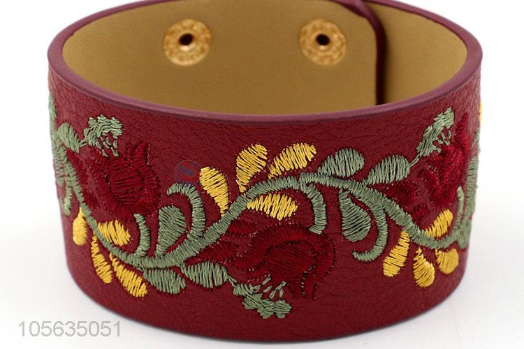 Recent design retro styles flower embroidered leather bracelets