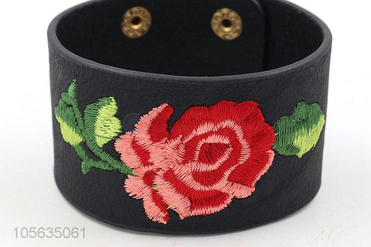 New arrival fashion wide flower embroidered leather bracelet