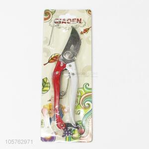 Good quality ergonomic pruning shears for cutting flowers and plants