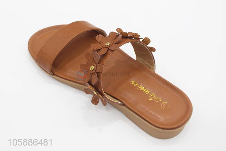 China suppliers chic ladies pu leather slippers with flowers