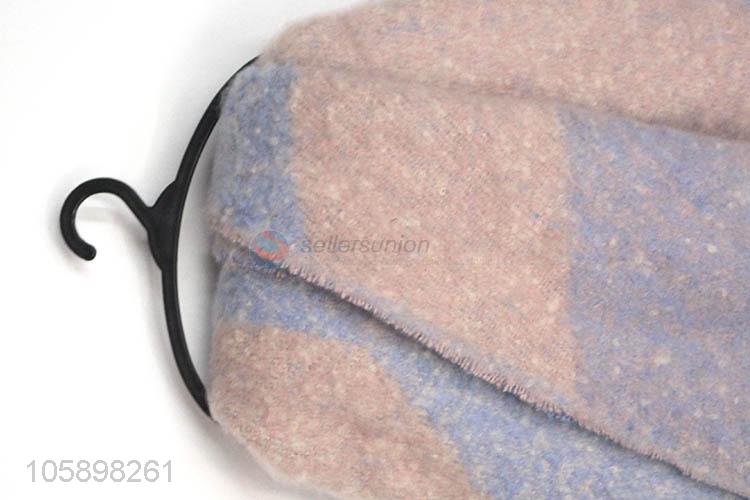 Yiwu factory elegant winter warmer polyester scarf