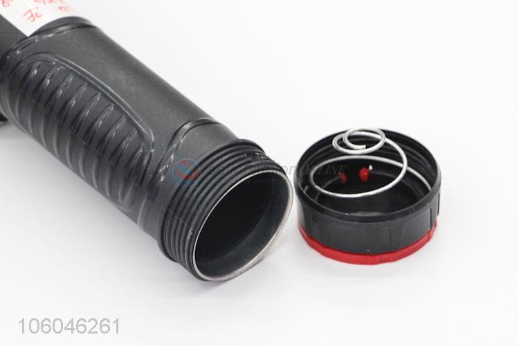 Excellent quality plastic battery flashlight