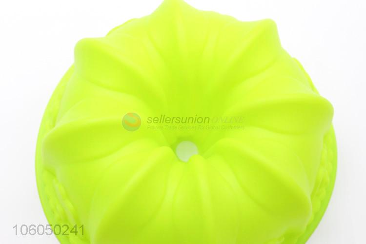 Hot selling round flower food grade silicone cake mould