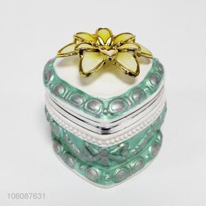 Factory direct ceramic jewelry box with flower shaped lid cover