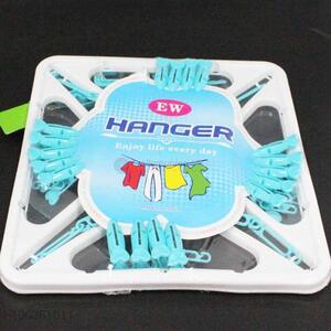 Hot Sale Plastic Folding Hanger Clothes Rack