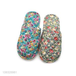 Wholesale Comfortable Closed Toe Styles Cotton Slipper