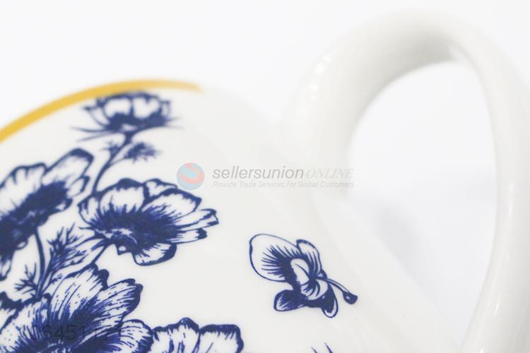 OEM factory blue flower pattern ceramic cup with handle