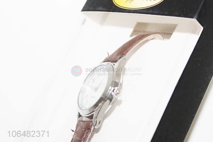 Low price women classic 30mm wrist watch with pu strap