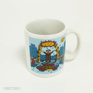 Customized cartoon pattern ceramic cup with top quality