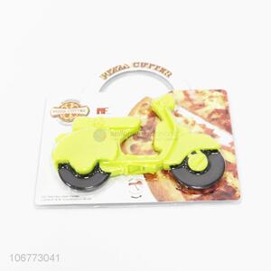 Good quality motorcycle shape double wheels pizza cutter