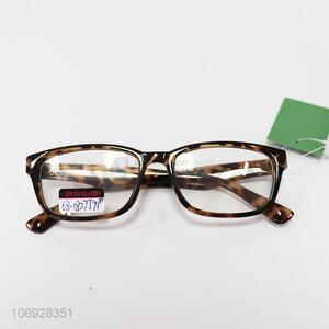 Good Factory Price Plastic Frame Adults Glasses