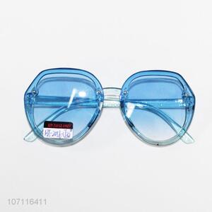 Unique Design Candy Color Transparent Plastic Sunglasses Sun Glasses