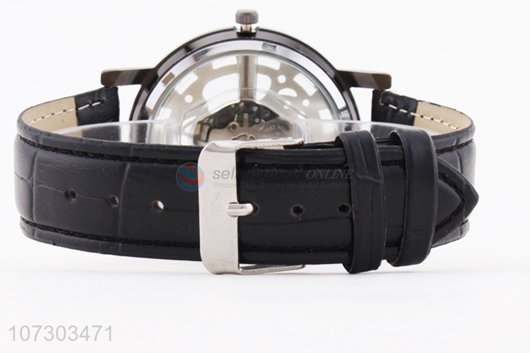Unique Design PU Watchband Watches Ladies Watches