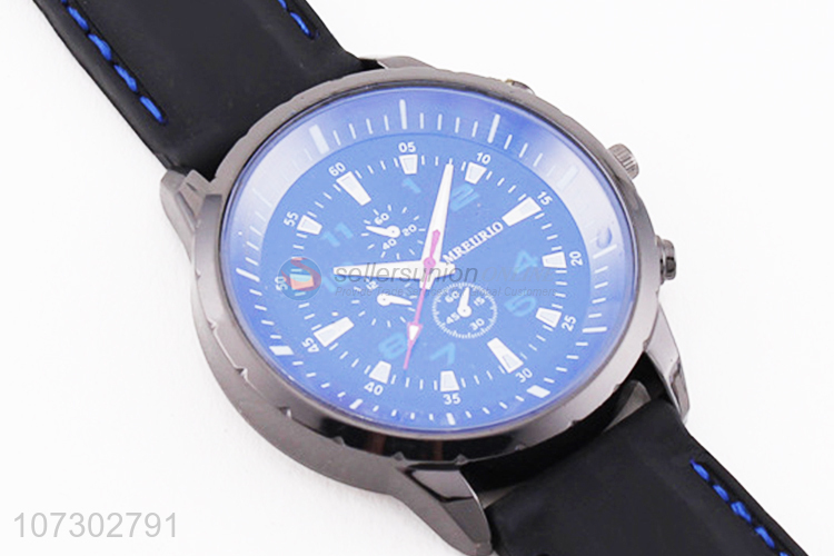 Good Quality PU Watchband Watches Men Wristwatch
