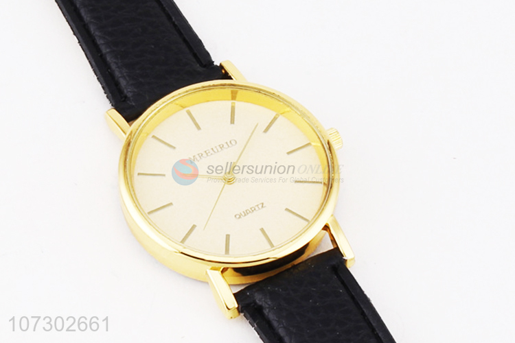 New Style PU Watchband Round Dial Watches For Man