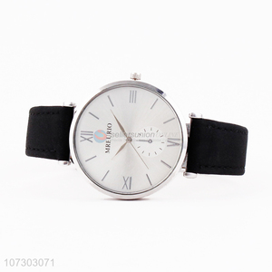 Fashion Style PU Watchband Men Watches Soft Wristwatch