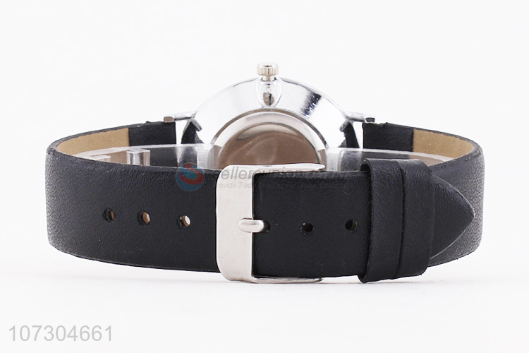 Good Quality PU Watchband Watches Fashion Wrist Watch