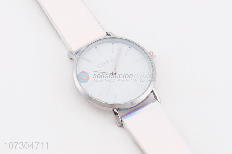 Wholesale Soft Watchband Wrist Watch Fashion Women Watch