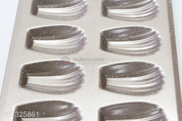 New 12 Cavities Shell Shape Metal Cake Mold Baking Mold