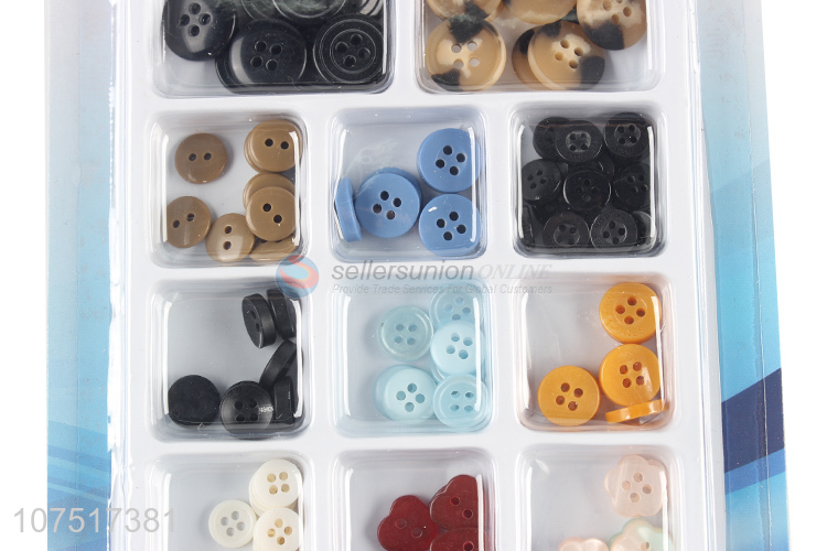 Hot selling fashion different shapes resin button for clothing
