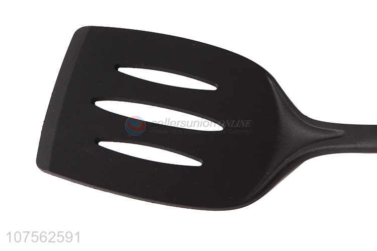 Good Quality Kitchen Slotted Turner Nylon Leakage Shovel