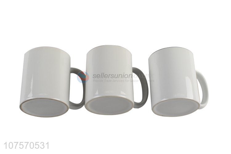 New selling promotion 11oz inner color outer white ceramic cup