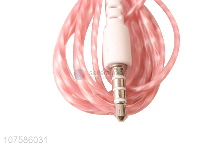 High quality super bass in-ear wired earphones with microphone