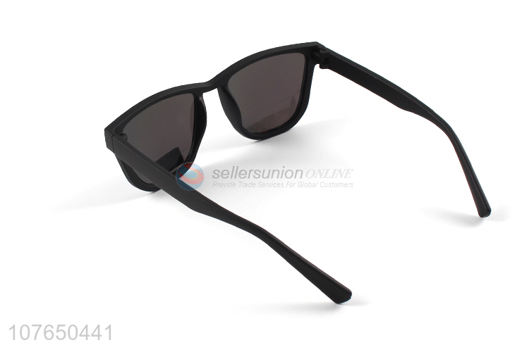 Hot Sale Leisure Holiday Sunglasses Fashion Mens Sunglasses