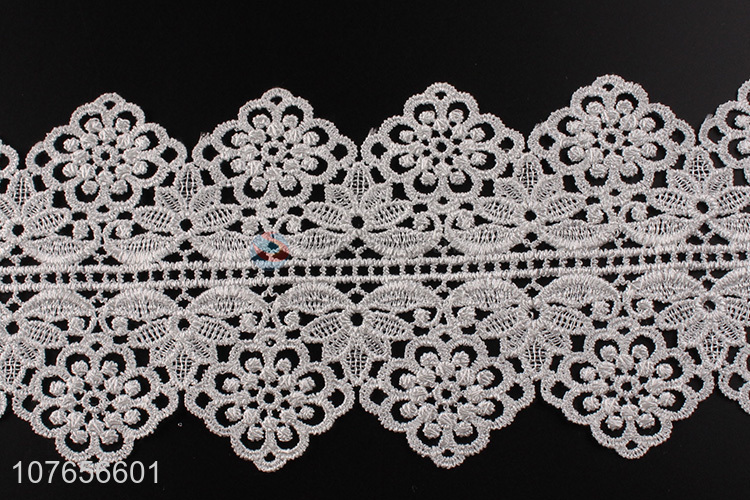Wholesale low price white polyester lace trim ribbon for clothing