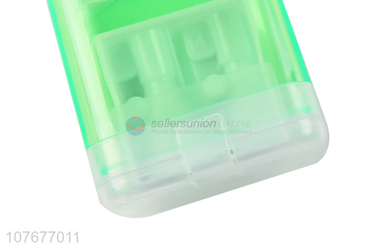 Low price student stationery 2 holes plastic pencil sharpener