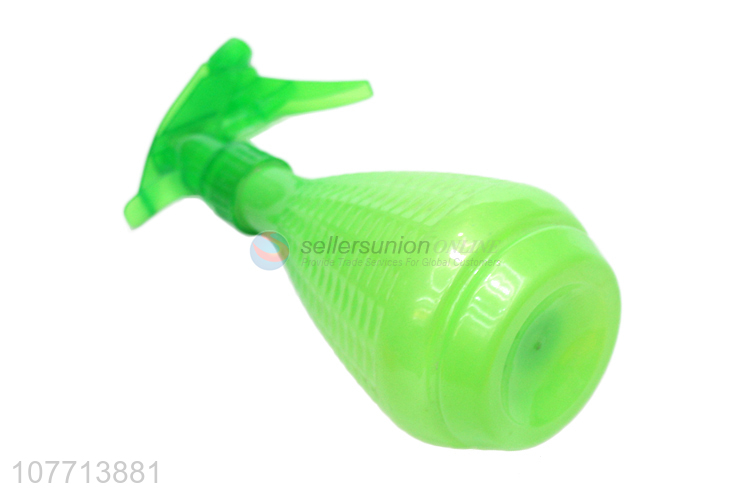 Wholesale Plastic Spray Bottle Hand Pressure Watering Can For Garden