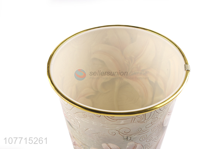 Wholesale Modern Household Plastic Garbage Bin Trash Bin Trash Can