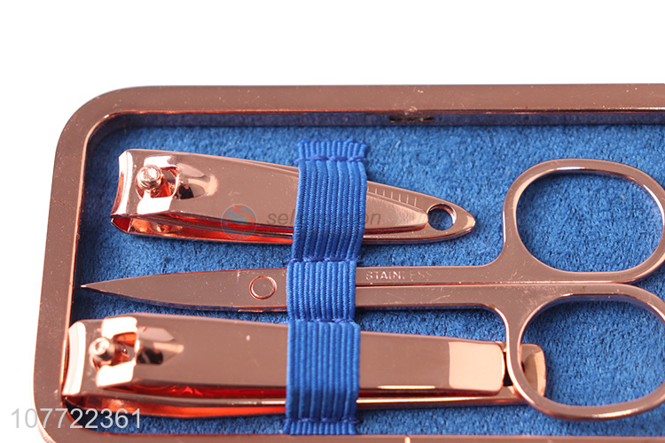 Hot sale latest design manicure set with top quality