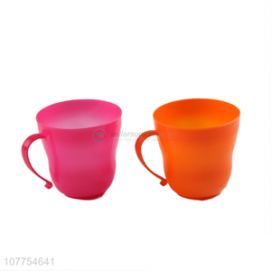 New Style 4 Pieces Plastic Juice Cup Fashion Water Cup Set