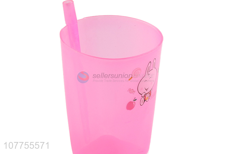 Good Price Plastic Water Cup Cheap Juice Cup Straw Cup