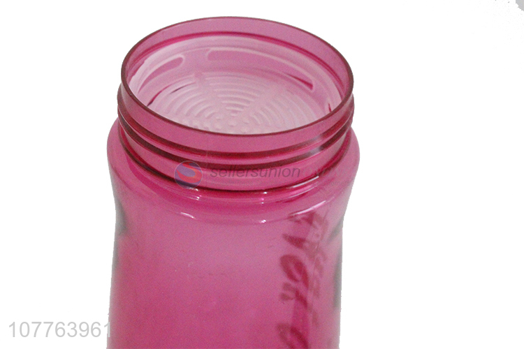 Wholesale large capacity leakproof plastic water bottle with tea infuser