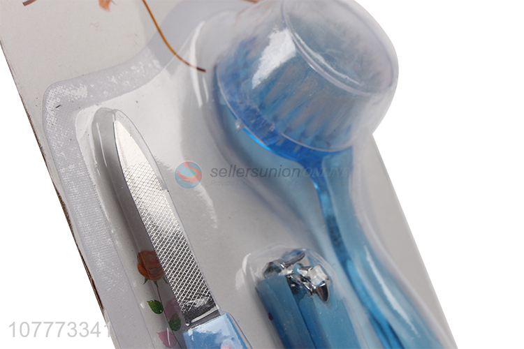 Low price 3 pieces manicure pedicure set nail clipper nail cleaning brush set