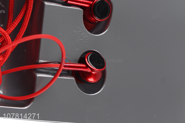 Creative design red universal in-ear bass headphones