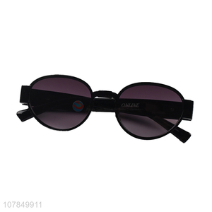 Hot Sale Plastic Sunglasses Fashion Eyewear For Adults