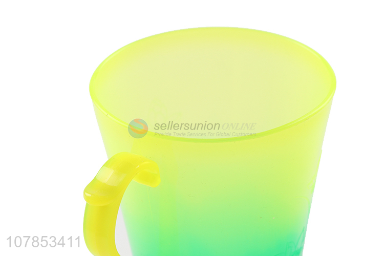 High quality plastic household drinking cup gargle cup