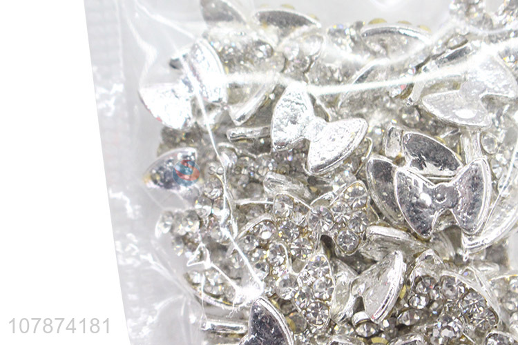 Hot Selling Silver Bow Decorated Nail Diamond Wholesale